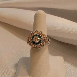 Meet your Posher, Carley